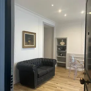  Apartment Crispi 30 Stylish Italy