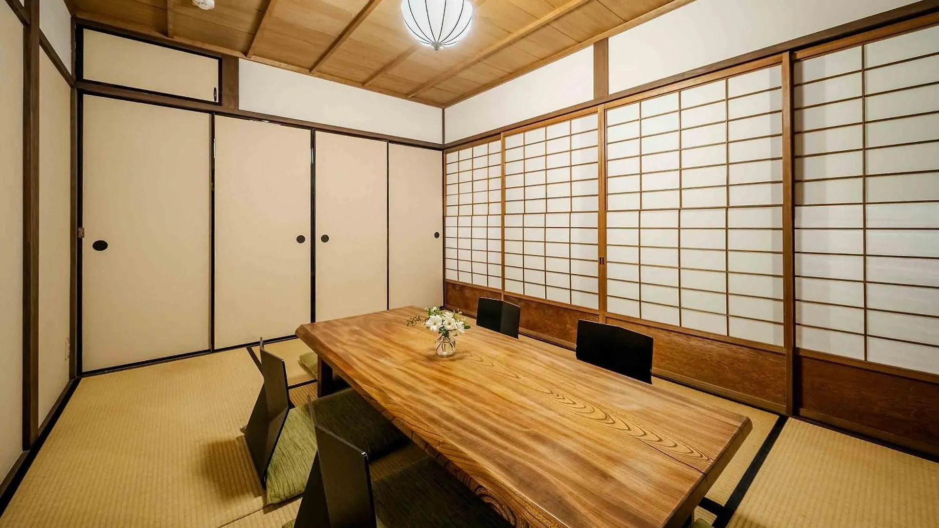 Holiday home Hatoba An Machiya House Kyoto