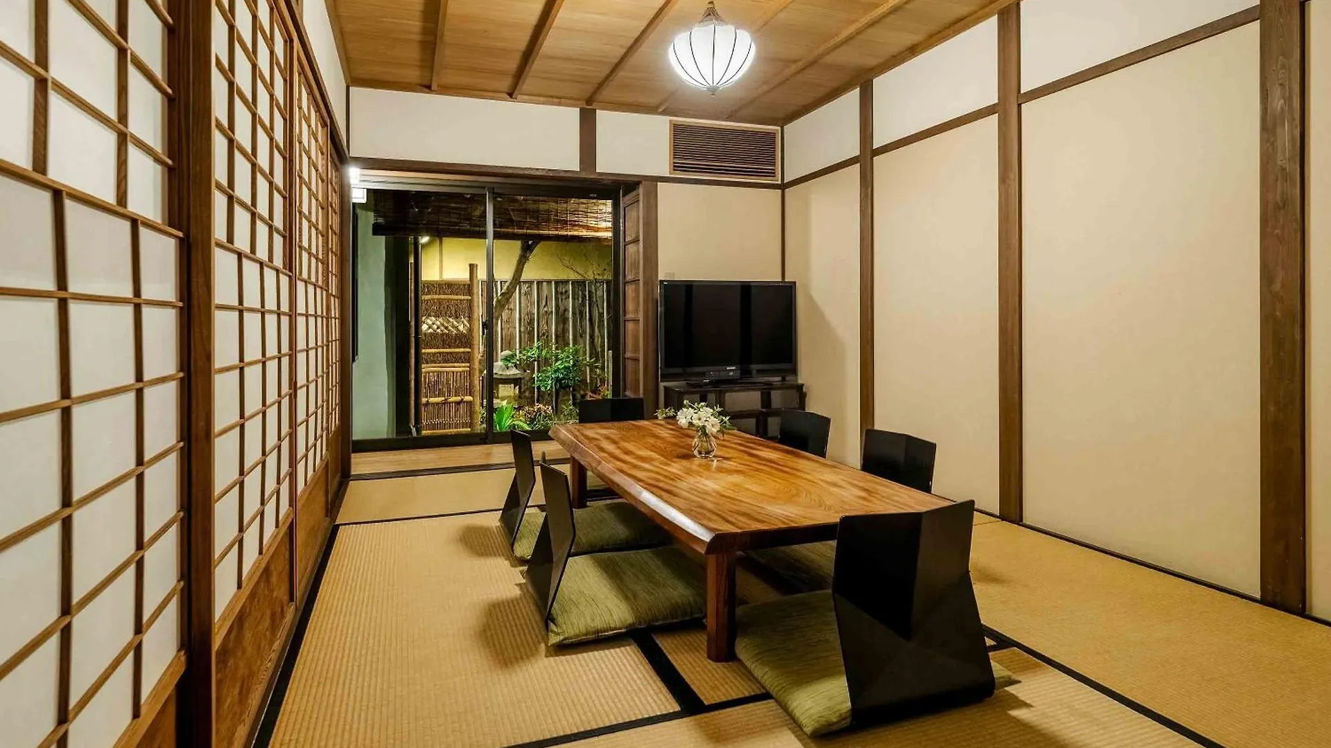 Hatoba An Machiya House Kyoto 0*,  Japan